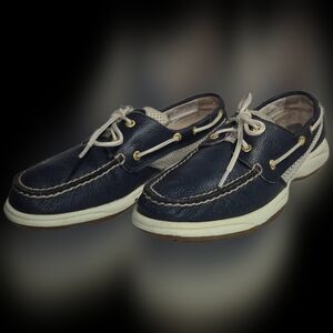 Sperry slides size 8m